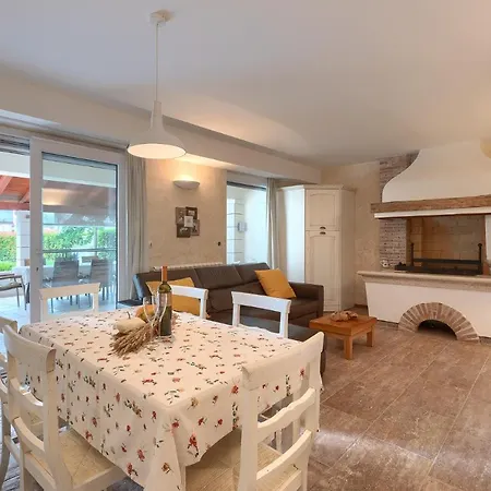 Apartament Nona's Garden *