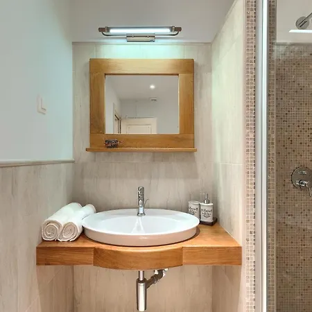 Nona's Garden Apartament *