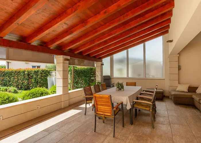 Nona's Garden Lejlighed *